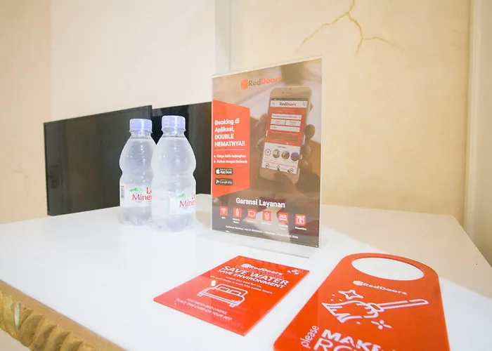 Reddoorz Near Discovery Shopping Mall Bali Hotel Kuta Lombok
